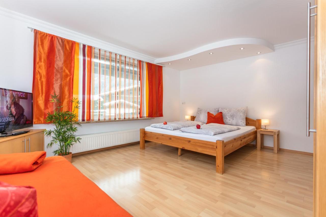 Apartmenthaus Maximilian Neukirchen am Großvenediger المظهر الخارجي الصورة